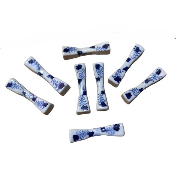 Vintage porcelain Chop stick rests set of 8 Blue and White - Picture 1 of 2
